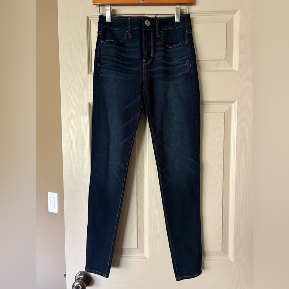 American Eagle Outfitters High Rise Blue Jeans